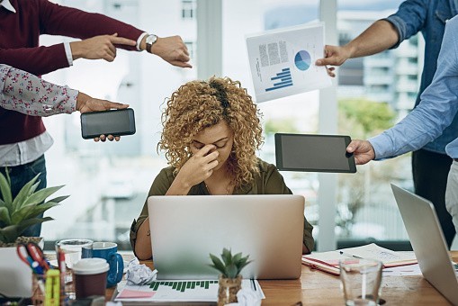 Blunt the e-mail interruption assault